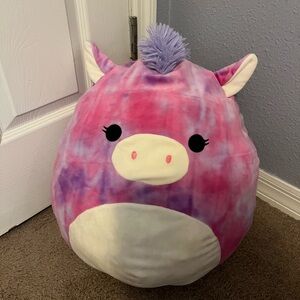 Aurora Unicorn Squishmallow